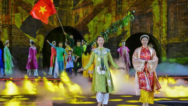 Phát triển công nghiệp văn hóa Việt Nam: Động lực từ bản sắc và sáng tạo